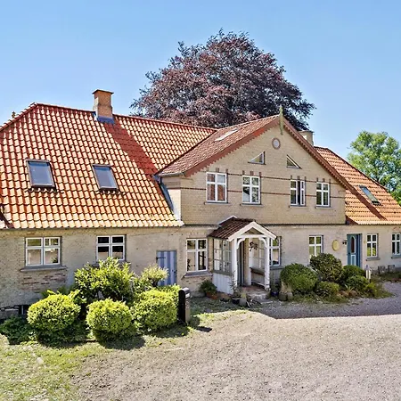 Casa de Férias Cozy In With Kitchen Sønderborg